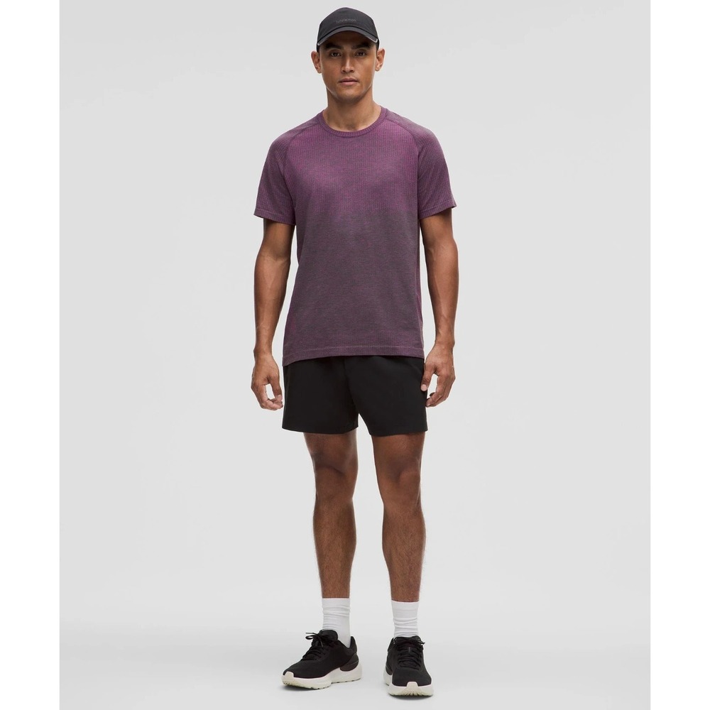 Lululemon Metal Vent T-Shirt Mens XL Purple Tech Wicking Stretch Workout Running